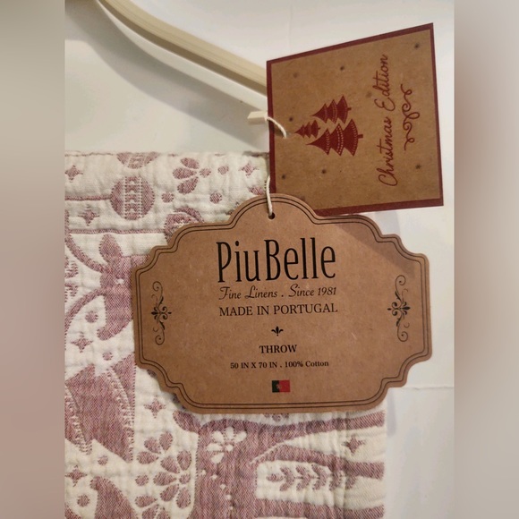 🎁PiuBelle Throw Blanket - Holiday Icons - Oatmeal & Pale Crimson - Picture 6 of 8